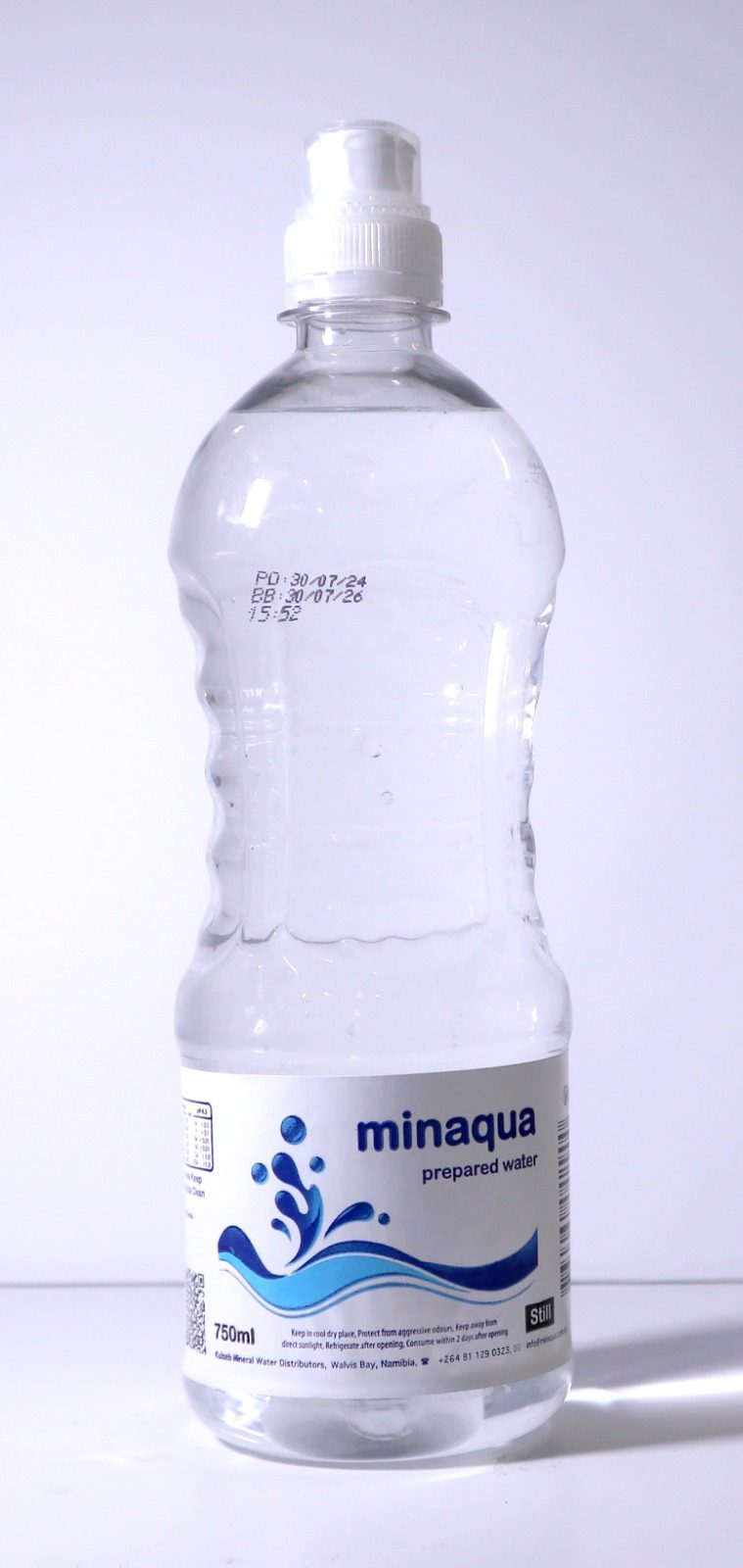Minaqua 750ml still water bottle